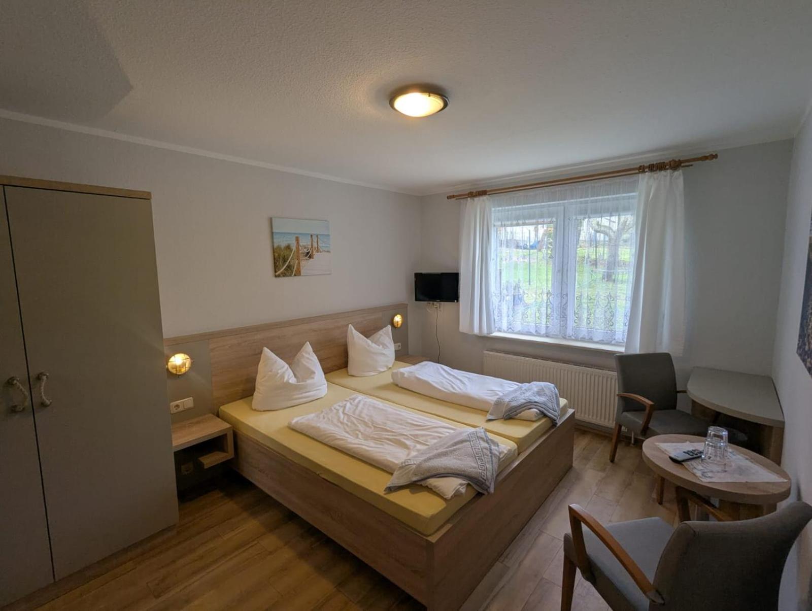 Pension & Restaurant Haus Hiddensee Kloster Εξωτερικό φωτογραφία