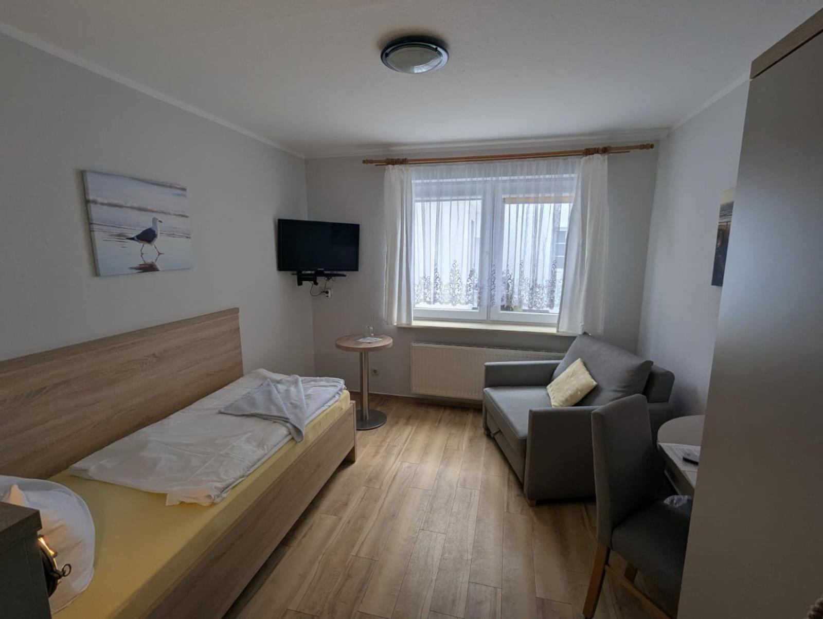 Pension & Restaurant Haus Hiddensee Kloster Εξωτερικό φωτογραφία