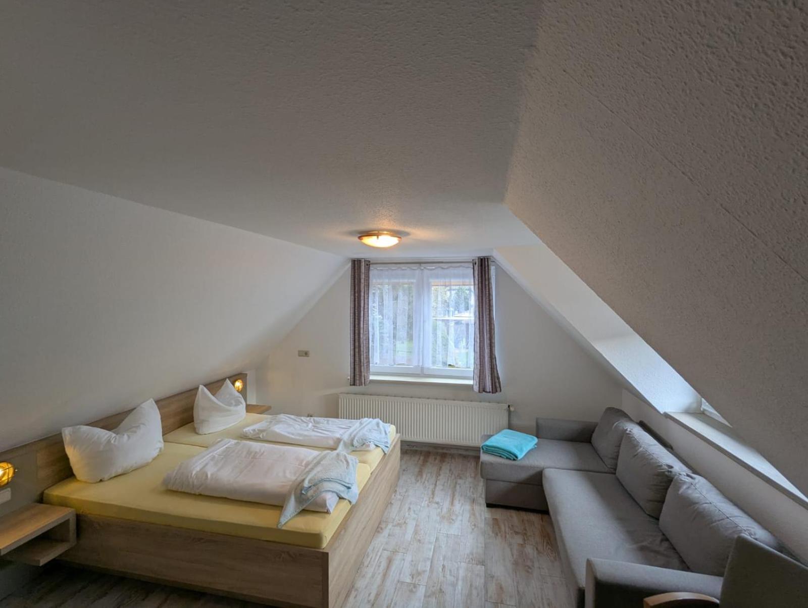 Pension & Restaurant Haus Hiddensee Kloster Εξωτερικό φωτογραφία